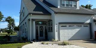 2115 Country Club Drive Gallery 3