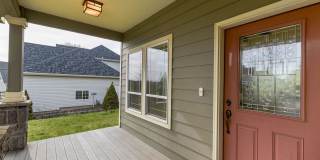 Beautiful 3 bed/2.5 bath single family home w/attached 2 car garage Gallery 7