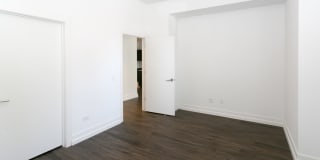 Shoreland Apartments Gallery 27