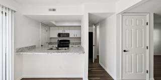 The Residence at Turnberry Apartment Homes Gallery 6