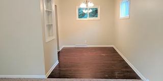 6630 Lafayette Ave - 3 Bed/1 Bath in Bowling Green | Updated Kitchen and Bath, Hardwoods, Attached Garage 6630 Lafayette Ave - 3 Bed/1 Bath in Bowling Green | Updated Kitchen and Bath, Hardwoods, Attached Garage Gallery 5