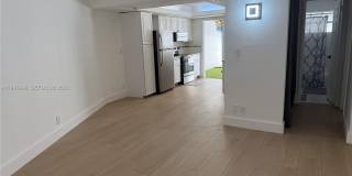 1425 NE 56th St Gallery 7