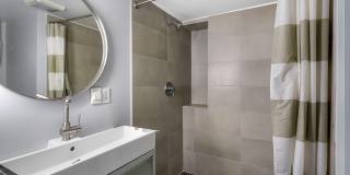 1311 E CAPITOL Street SE Gallery 48