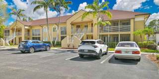 SHORT TERM RENTAL (9.10 - 12.31) - Fountain Lakes Condo Gallery 1