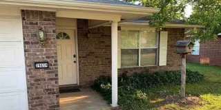 2941 Adrian Ave. Duplex Gallery 1