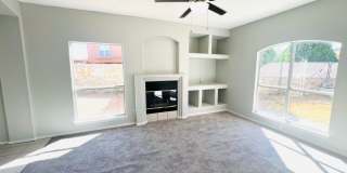 Charming 3 bedroom, 2.5 bath home in Northeast El Paso! Gallery 4