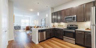 Senior Housing - Arella on Jones Gallery 16