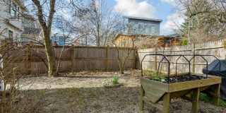 71 Chilton Street Gallery 16