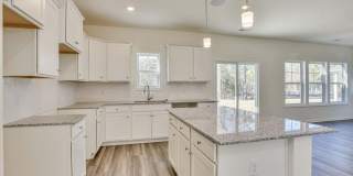 323 Suncrest Court Gallery 11