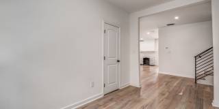 Elegant Midtown Memphis Single-Family Home for Lease Gallery 13