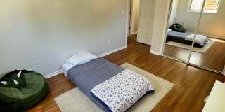 10411 FARRAR Avenue Gallery 20