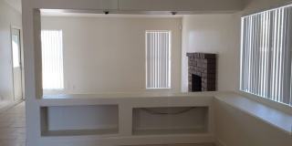 No HOA! North Phoenix 3 Bedroom Home with Large Yard & Garage Gallery 6