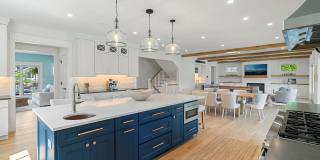 205 Morris Avenue Gallery 21