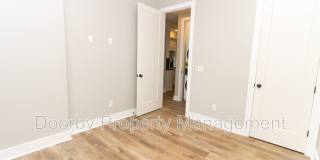 905 W 39th St - A Gallery 12