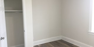 375 Madison Street Gallery 6