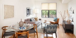 1111 Belle Pre Gallery 12