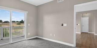 Updated 3BD/3BA Townhome: Quartz Counters, Full Basement Suite/Home Theater, Central A/C Gallery 15