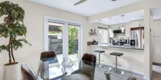 2274 N Indian Canyon Drive Gallery 4