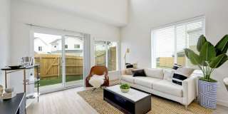 Equinox Townhomes at New Braunfels Gallery 5