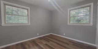 910 Rexdale Drive Gallery 38