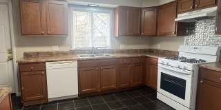 3 Bedroom 1 Bath, Single Family Home, Lyell - Otis Neighborhood! 3 Bedroom 1 Bath, Single Family Home, Lyell - Otis Neighborhood! Gallery 3