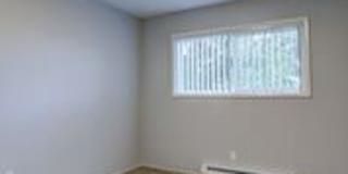 Awesome location near Salish Ponds City Park. Gallery 27