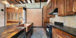 Thiel on 9th Gallery 50