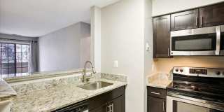 6939 MARY CAROLINE Circle Gallery 4