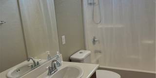 9036 Modern Court Gallery 6