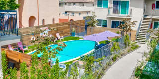 Premier Apartment Complex Near Hollywood Park with Pool, Gym and Covered Parking! Gallery 1