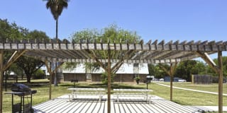 Jackson Square Apartments Gallery 10