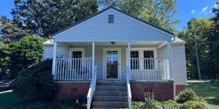 2 BED, 1 BATH HOME LOCATED SOUTH ASHEBORO Gallery 1
