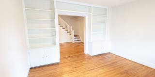 Charming Historic townhouse in downtown Frederick available mid June! Gallery 4