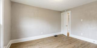 2005 Aberdeen Ave Gallery 36