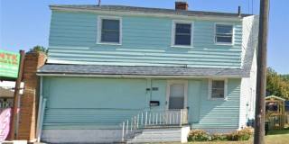 2405 Youngstown Road SE Gallery 1