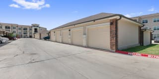 Sadler House Luxury Apartment Homes Gallery 51