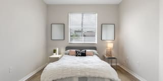 The Isles Gallery 12