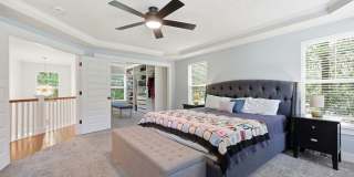 1041 Scenic Boulevard Gallery 31