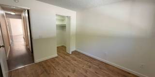 3 Bed 2 Bath Condo & Pool Access! Gallery 18