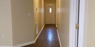 **LESS than 10 minute Drive from Fort Knox** Gallery 28
