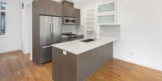209 13th Avenue EastUnit B Gallery 10