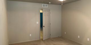 Beautiful new 3 bed 2 bath home in a quiet Star neighborhood. Gallery 13