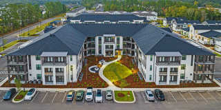 The Tristan Gallery 32