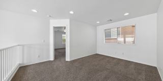 Beautiful Providence 3 Bedroom + Loft Home Gallery 24