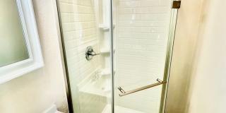 Fully Furnished Tower District Studio Gallery 12