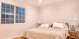 2333 1/2 Langdale Avenue Gallery 4