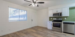 Century Apartments Gallery 18