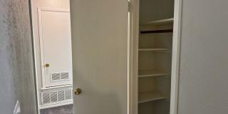 4 Bed, 2 Bath Home on Cul-de-sac Gallery 11