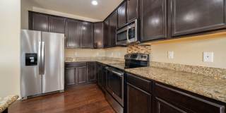Beautiful two story home in Northgate Gallery 6