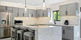 19 Coral Way Gallery 3
